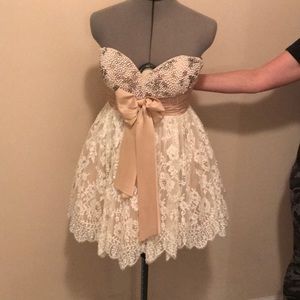 Sherri Hill Lace Cocktail Dress